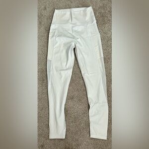 Aerie White Chill Play Move Leggings